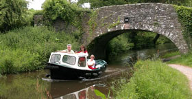 Day boat on the canal